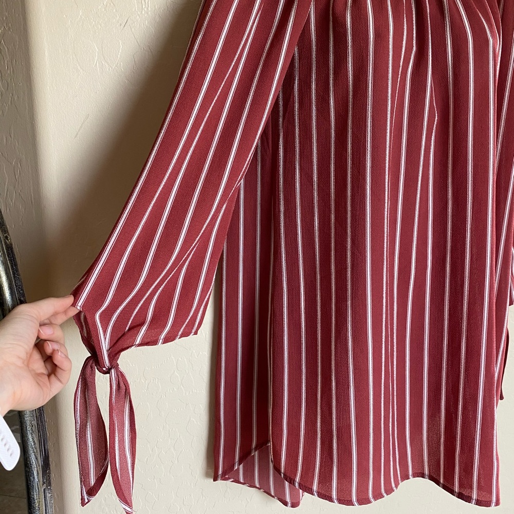 🛍Rhapsody Blouse🛍 - Picture 2 of 5